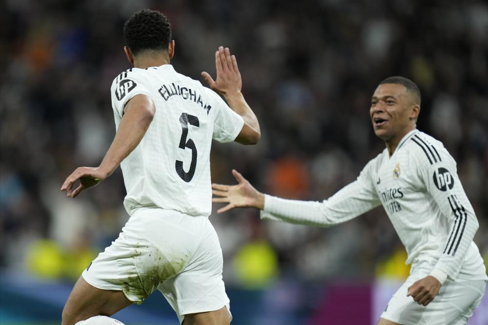 政治博弈中 政治博弈中